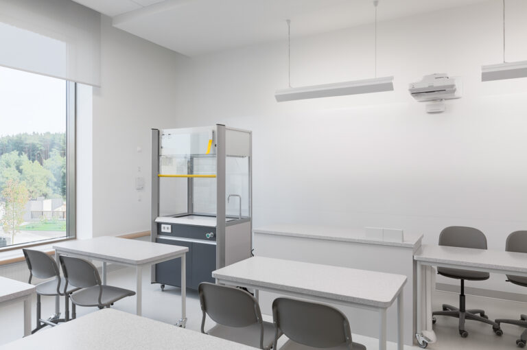 Mobiline Fume Cupboard at Letovo School