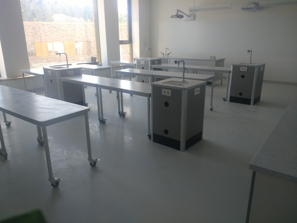 Science laboratories Letovo School